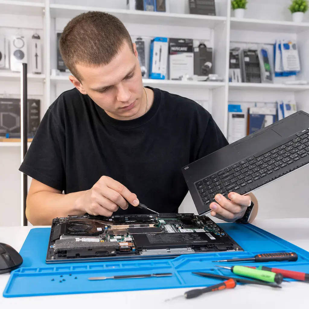 заменить клавиатуру на ноутбуке Acer в Климовске